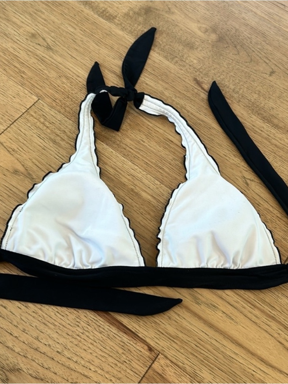 Black & White Triangle Bikini Top - fits like a medium or C cup